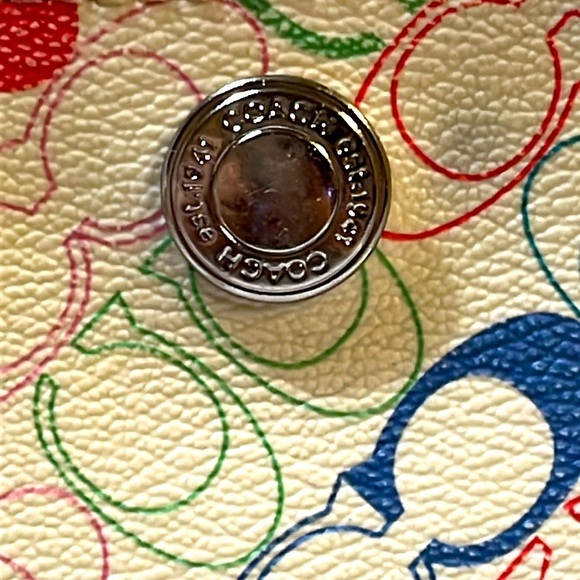 Vintage Y2K Coach Chelsea Pink Monogram Wristlet Pink Coach Hang Tag - Picture 2 of 12